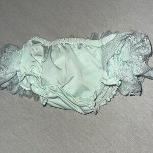 Mint Green Ruffled Kids So Adorable Size 0-3M Bottoms.